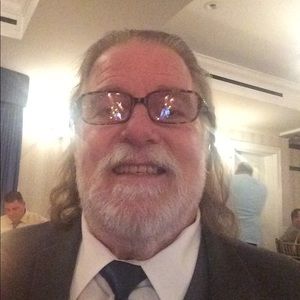 Meet your Posher, Phillip